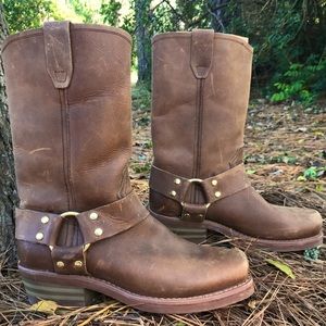 Women’s Dingo Harness Boots size 6